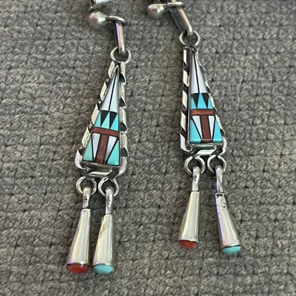 Zuni sterling silver inlaid earrings - Picture 3 of 8